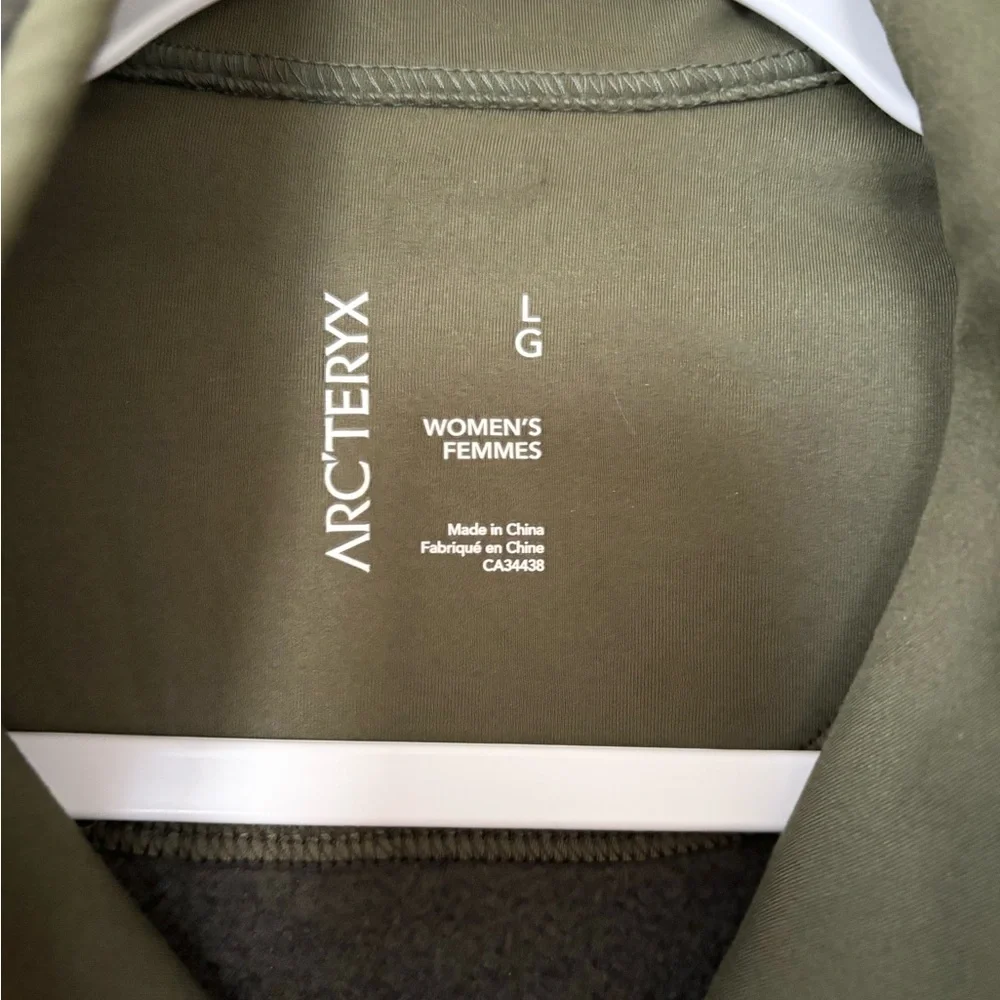 Arc’teryx Full Zip Forest Green Sweater Jacket - Picture 4 of 14